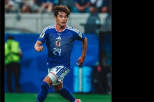 日本队4-0击败突尼斯,美因茨官方社媒祝贺佐野海舟