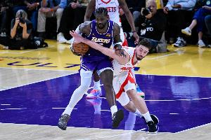 蜘蛛直播_蜘蛛免费NBA在线直播_蜘蛛足球无插件高清观看
